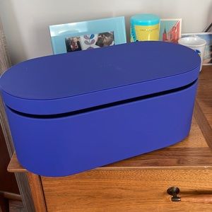 Dyson BOX ONLY brand new